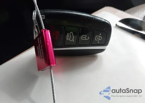 2014 Hyundai Santa Fe Sport 2.4L from USA, damaged, VIN 5XYZU3LB8EG133651